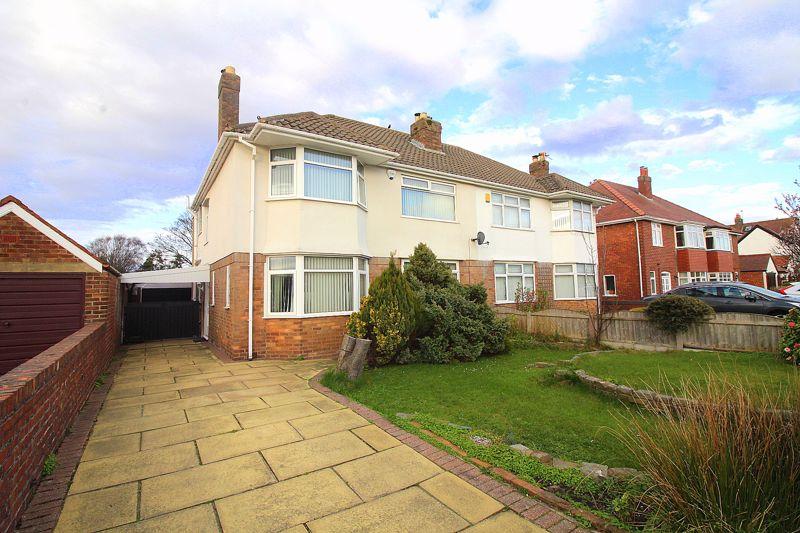 Hillsview Road, Ainsdale 4 bed semidetached house £350,000