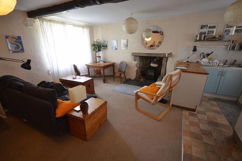 2 bedroom cottage for sale, 4 Netherton Hill, Drewsteignton, Devon