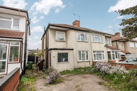 64 Warwick Avenue, Harrow, HA2 8RD