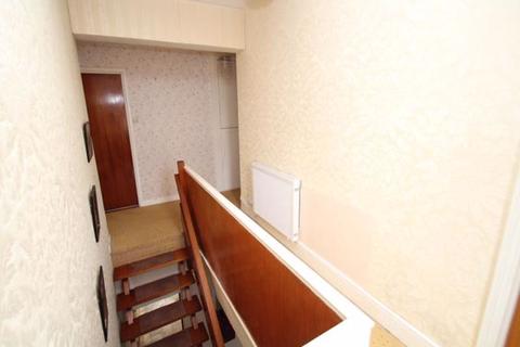 39 Station Road, Purton, Swindon, SN5 4EL