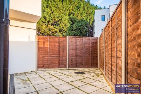 1, Chase Court, 1 Chase Road, Epsom, KT19 8TL
