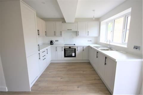 48a Astor Close, Brockworth, Gloucester, GL3 4AS