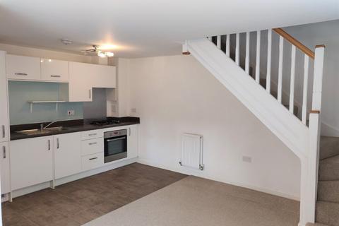 2 bedroom terraced house to rent, Talbot Road North
