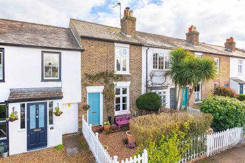23 Dennis Road, East Molesey, KT8 9EE