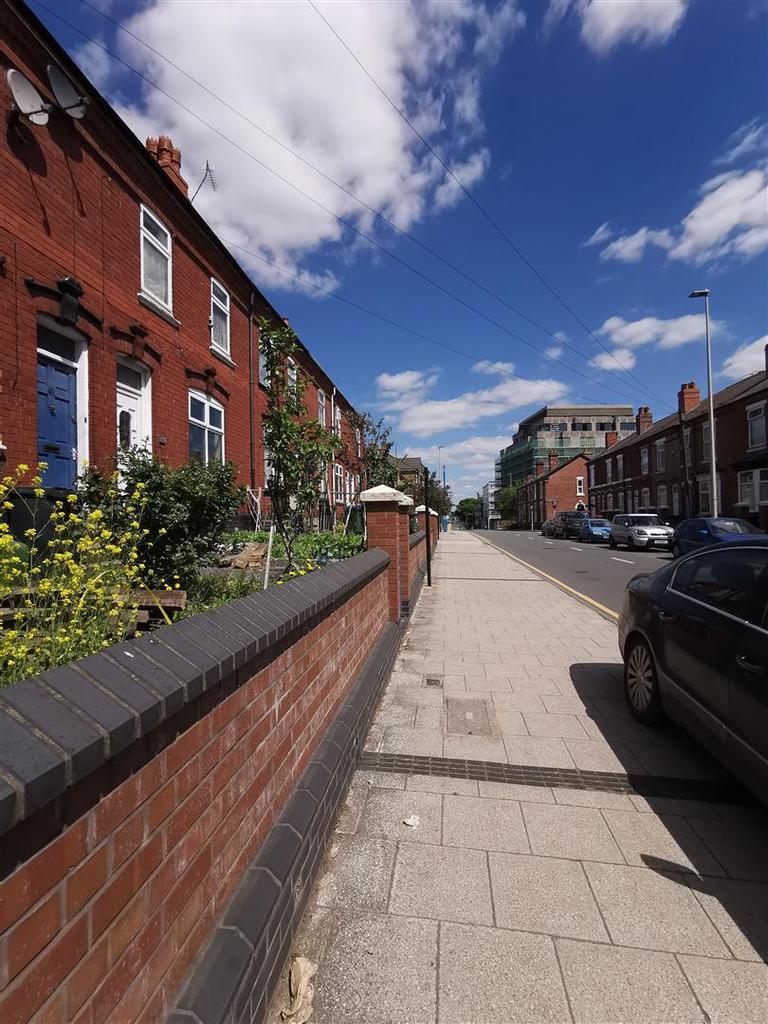 Dartmouth Street, West Bromwich 2 bed house £675 pcm (£156 pw)