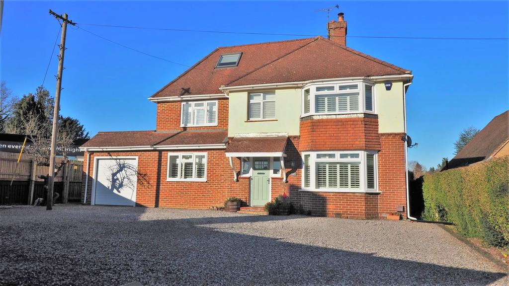 Ashford Road, Bearsted, Maidstone 5 bed detached house - £750,000