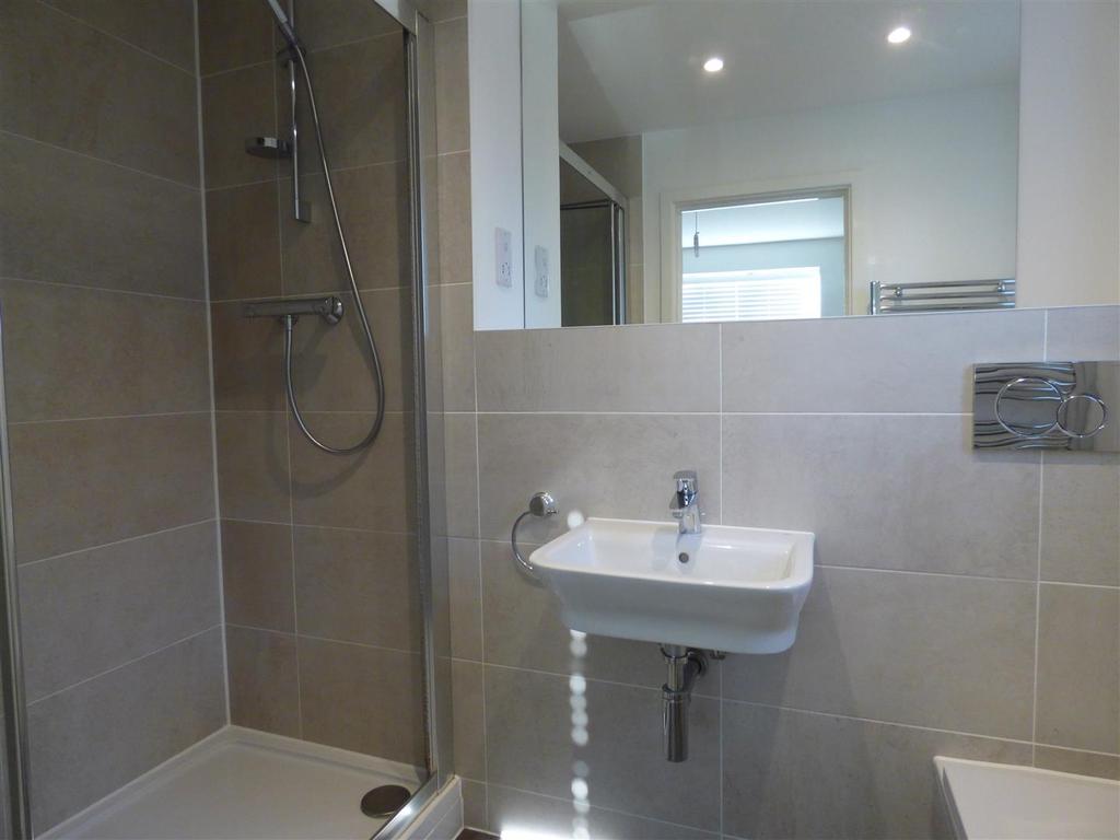 Ensuite shower room