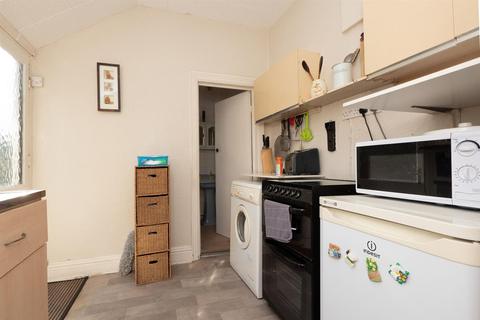 32 Burton Road, Hornsea, HU18 1QY