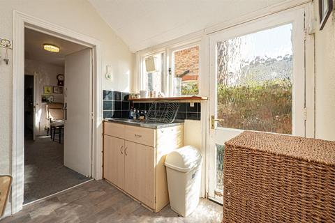 32 Burton Road, Hornsea, HU18 1QY