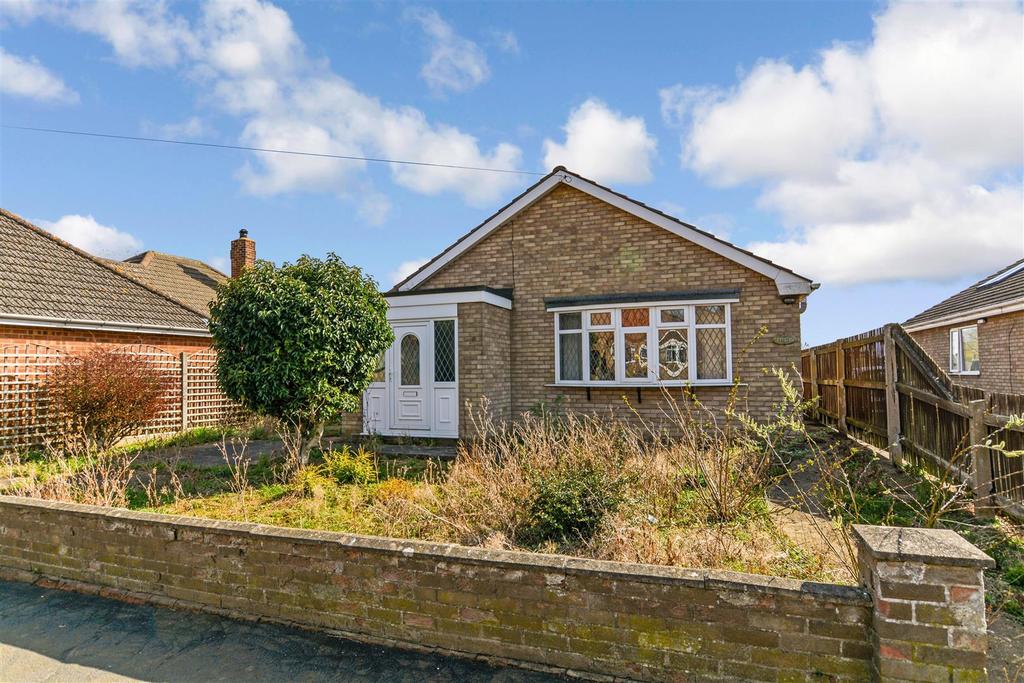 West Street, West Halton, Scunthorpe 3 bed semidetached house £130,000