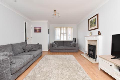 16 Cabot Close, Eastbourne, BN23 6RT