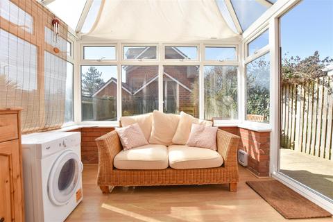 16 Cabot Close, Eastbourne, BN23 6RT