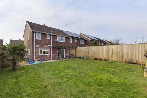 39 Ann Wicks Road, Frampton On Severn, Gloucester, GL2 7HH