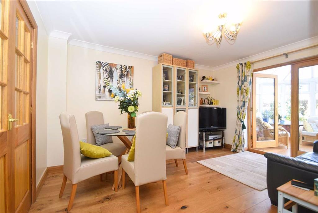 Brockton Meadow, Brockton, Nr Shrewsbury 4 bed detached house £300,000