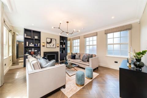 3 bedroom terraced house to rent, Deans Mews, Marylebone, London, W1G