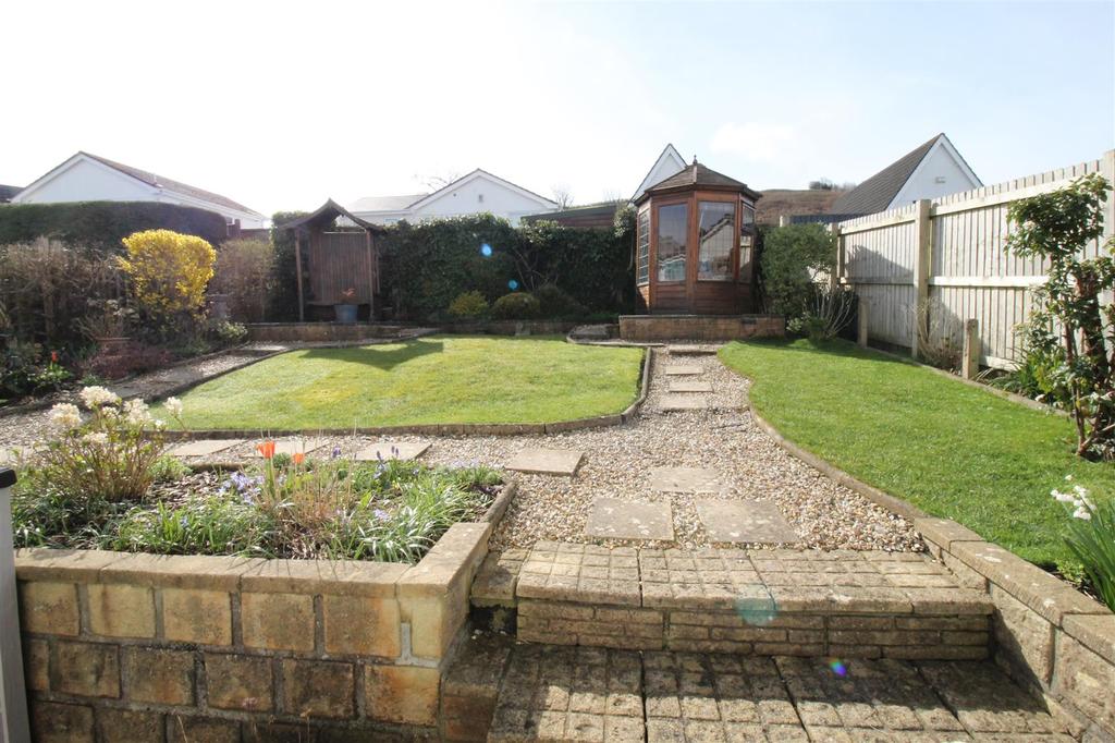 Gowerton Road, Penclawdd, Swansea 3 bed detached house £289,950