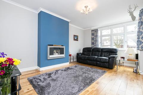 64 Morgan Crescent, Theydon Bois, Epping, CM16 7DX