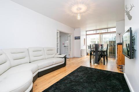64 Morgan Crescent, Theydon Bois, Epping, CM16 7DX