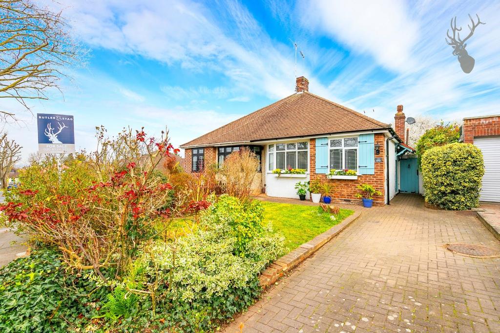 Harford Road, London 2 bed bungalow for sale £525,000