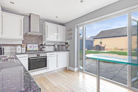 2 Bittern Road, Swindon, SN3 5DZ
