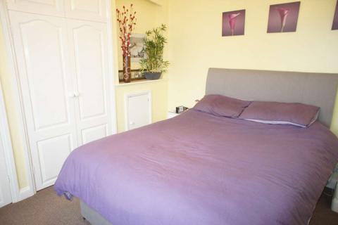 103 Mayfield Drive, Caversham, Reading, RG4 5JR