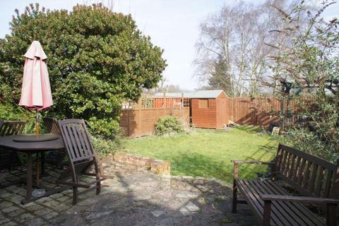 103 Mayfield Drive, Caversham, Reading, RG4 5JR