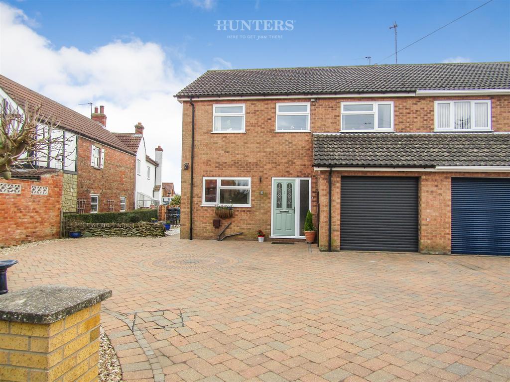 Westgate, Kexby, Gainsborough, DN21 5NB 4 bed semidetached house £