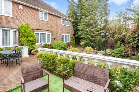 16 Old Bath Road, Sonning, Reading, RG4 6TA
