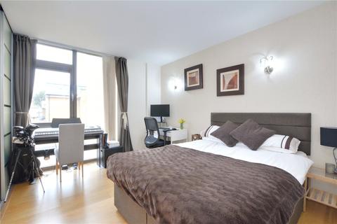 39 Union Park, London, SE10 0JA
