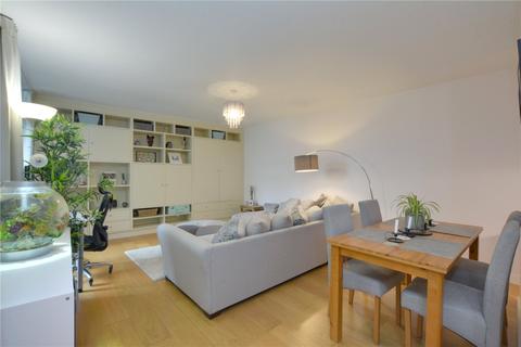 39 Union Park, London, SE10 0JA