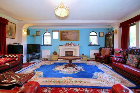 6 Box Tree Close, Bradford, BD8 0AW