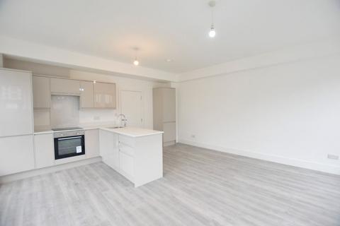 3 bedroom flat to rent, Portway, Stratford, E15