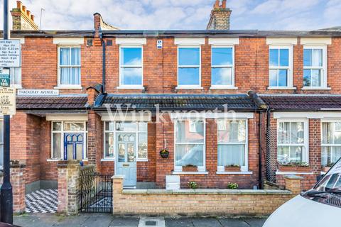 156 Thackeray Avenue, London, N17 9DX