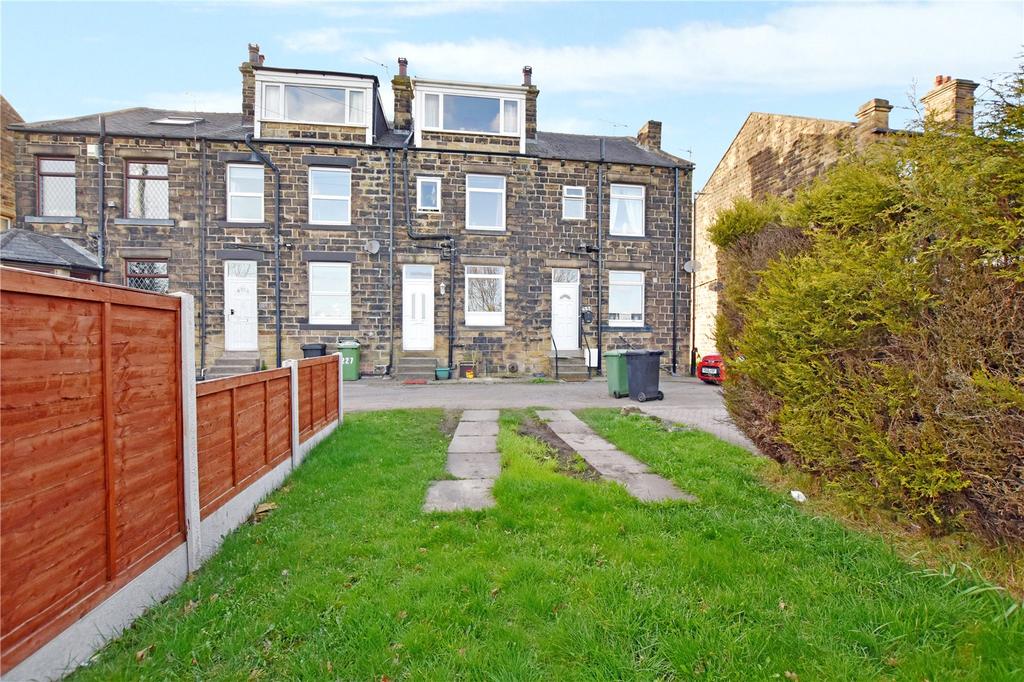 Fountain Street, Morley, Leeds 2 bed terraced house £127,995