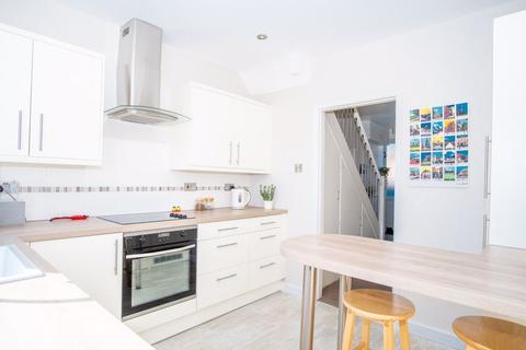 9 Gardner Road, Portishead, Bristol, BS20 7ER