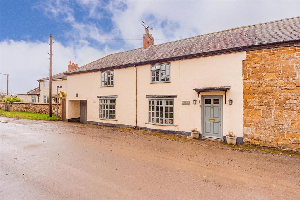 Marefield Road, Marefield 4 bed character property £550,000