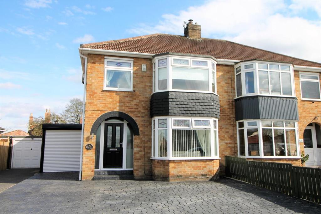Richardson Road, Thornaby, StocktonOnTees 3 bed semidetached house
