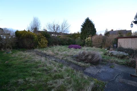 78 Raeburn Drive, Bradford, BD6 2LN