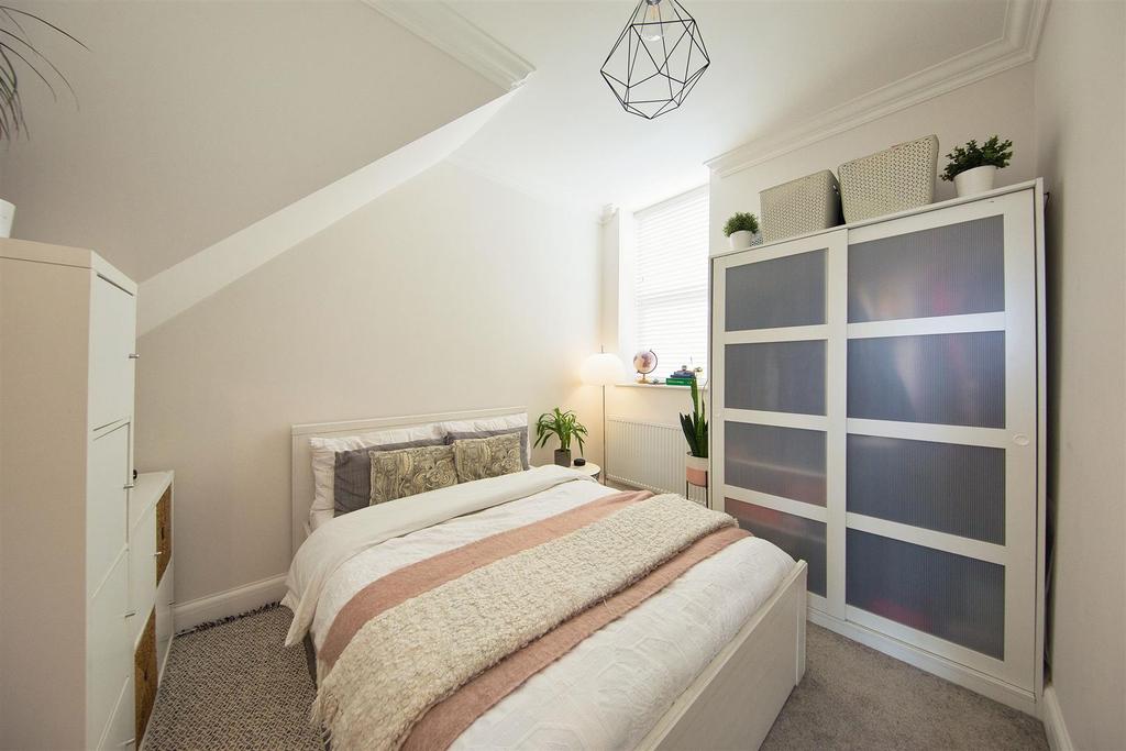 44 Marlborough Rd 1200.jpg