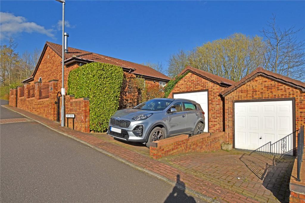 Heath Grove, Batley, West Yorkshire 3 bed bungalow £320,000
