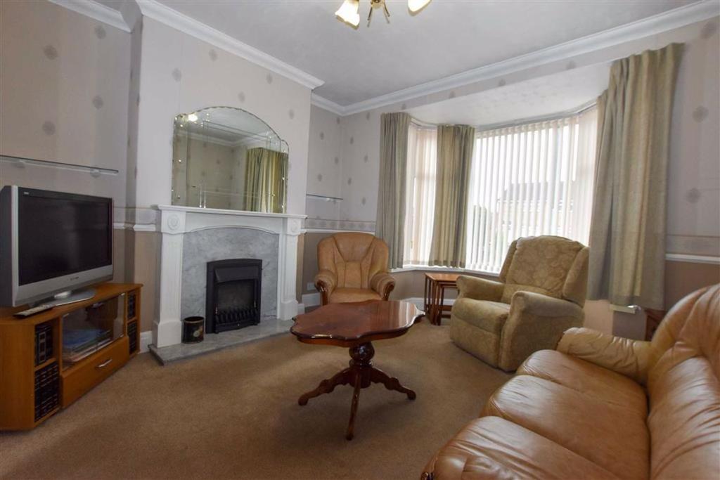 Springhead Avenue, Hull 3 bed terraced house £160,000