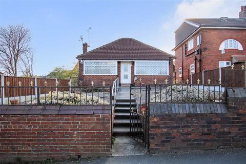 2 bedroom detached bungalow for sale - Upper Wortley Road, Wortley, Leeds, West Yorkshire, LS12