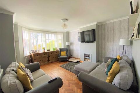 40 Colcot Road, Barry, CF62 8HN
