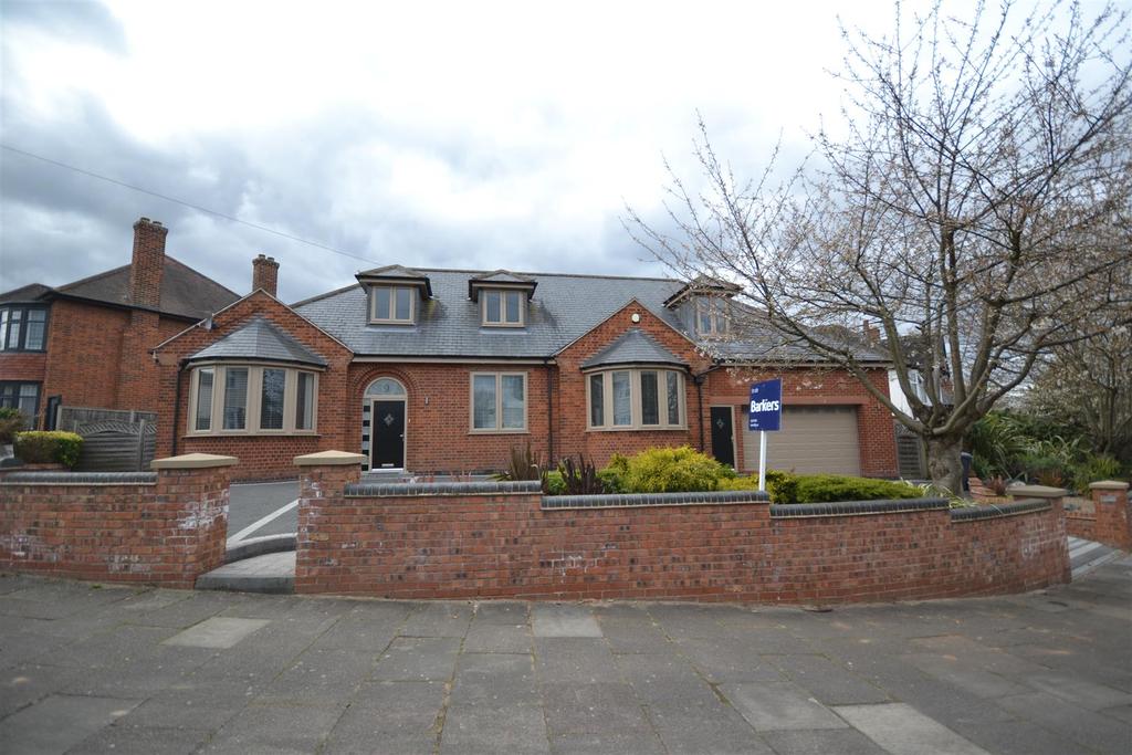 Park Hill Drive, Aylestone, Leicester 4 bed detached house £425,000