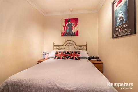 32 Galey Green, South Ockendon, RM15 5BP