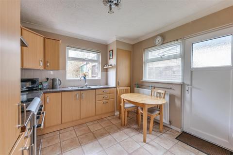 4 Boyton Close, Benfleet, SS7 3BJ