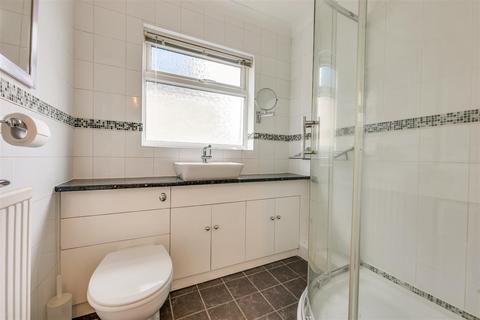 4 Boyton Close, Benfleet, SS7 3BJ