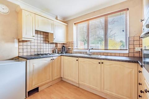 27 New Meadow, Ascot, SL5 8NF