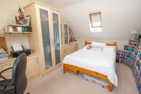 6 Bathing Place Lane, Witney, OX28 6AQ