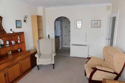 1 bedroom retirement property for sale, Homeborough House, Hythe SO45